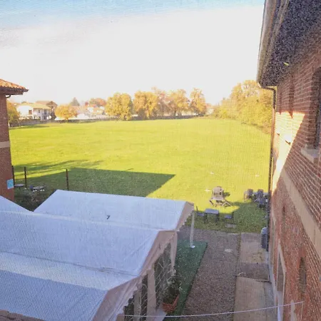 E Ostello, Parco Di Monza, Cascina Costa Alta 호스텔